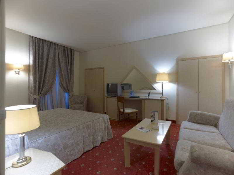 Hotel Nh Ligure Turyn Zewnętrze zdjęcie